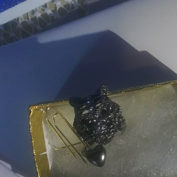 Glittery Glowing Eyed Black Panther Heart Ring NWT - Picture 2 of 6